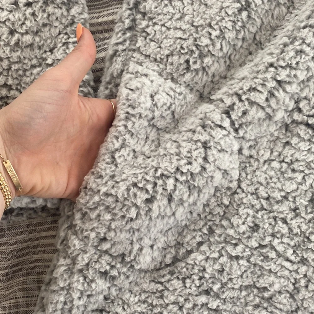 Sherpa Half Zip Pullover - Picture 2 of 4